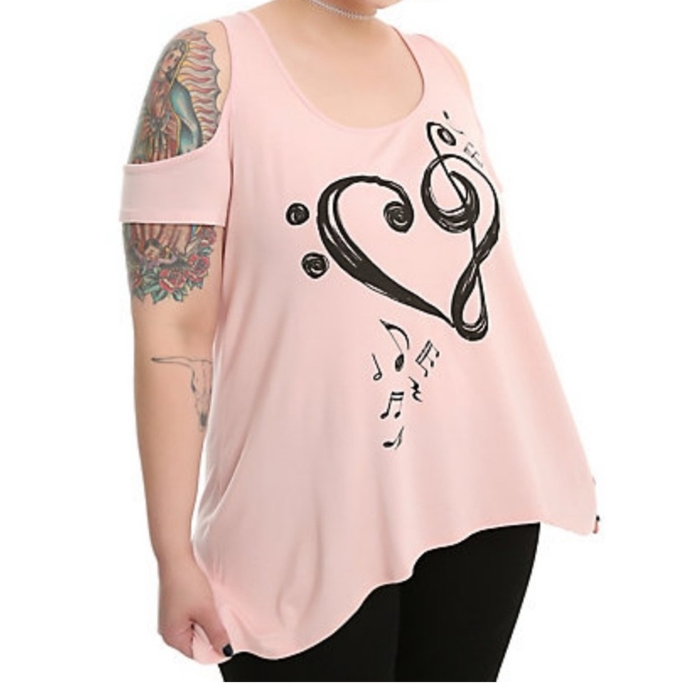 🎈BOGO eligible 🎈Midnight Hour Cold Shoulder